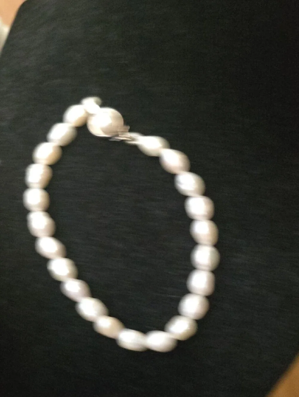 Cultured Freshwater White Pearl Bracelet with Silver Clasp